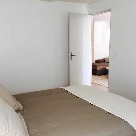 Gite Moderne Avec Acces Rapide A Paris - 2 Chambres, Equipements Complets, Parking Securise. - Fr-1-649-29 Ferienhaus *