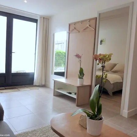 Ferienhaus Gite Moderne Avec Acces Rapide A Paris - 2 Chambres, Equipements Complets, Parking Securise. - Fr-1-649-29